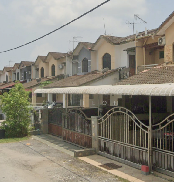 For Sale - Below Market Value; 2 Sty Mid Terrace @ Desa Manjung Raya, Lumut