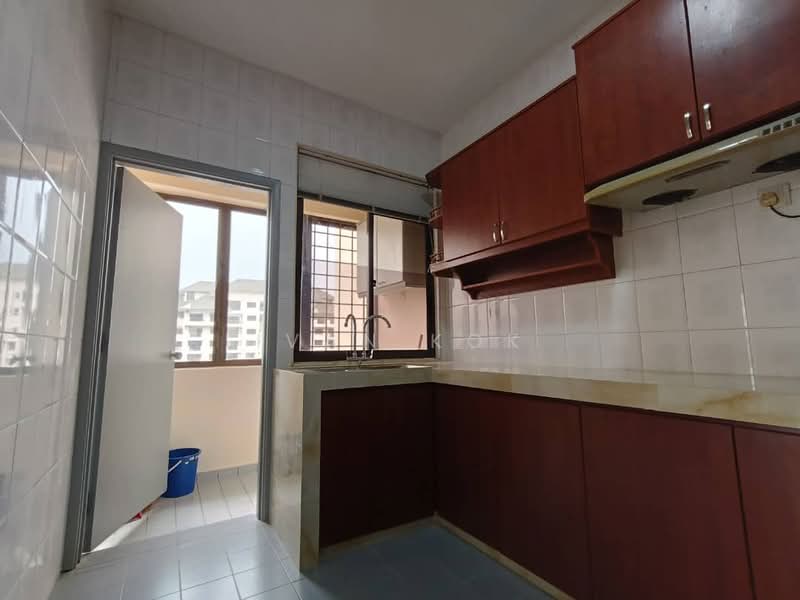 Condominium for Sale at Mutiara Oriental - Ivan Kok - Kitchen - PropertyGuru.com.my