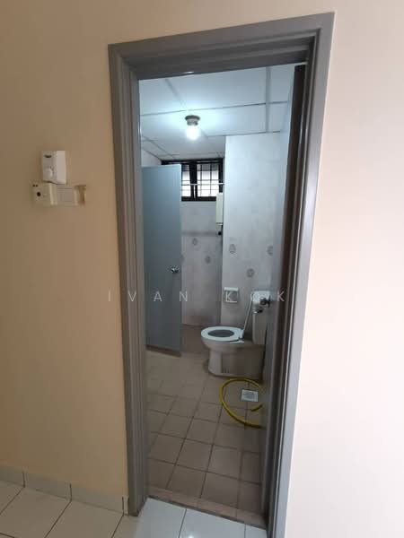 Condominium for Sale at Mutiara Oriental - Ivan Kok - Bathroom - PropertyGuru.com.my