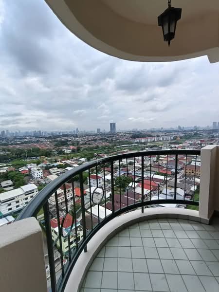 Condominium for Sale at Mutiara Oriental - Ivan Kok - Balcony - PropertyGuru.com.my