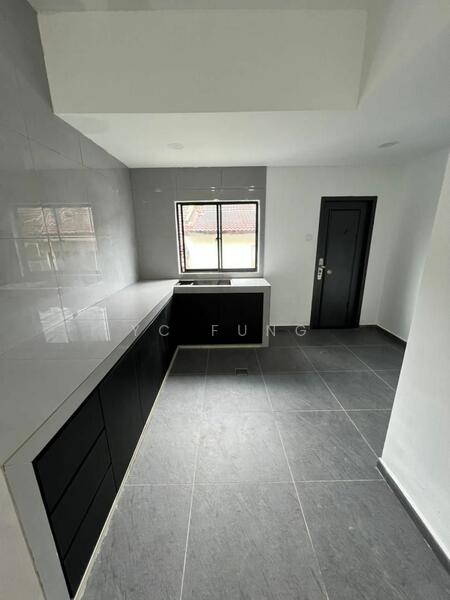 Untuk Dijual - Taman Perling