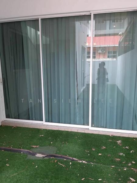 Untuk Disewa - 3-storey Terraced House at Seksyen 11