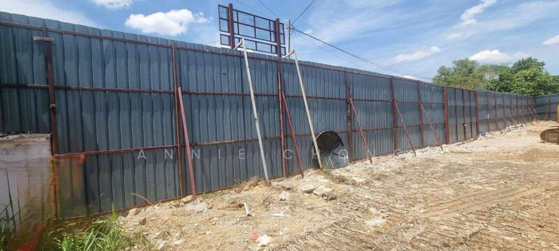 Untuk Dijual - Bungalow Land at Happy Garden, Kuala Lumpur. 3min Food Merchant OUG, Sri Petaling, Bukit Jalil