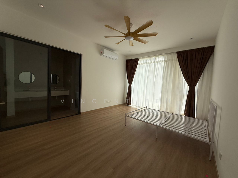 For Rent - 1-storey Terraced House at Taman Puchong Legenda