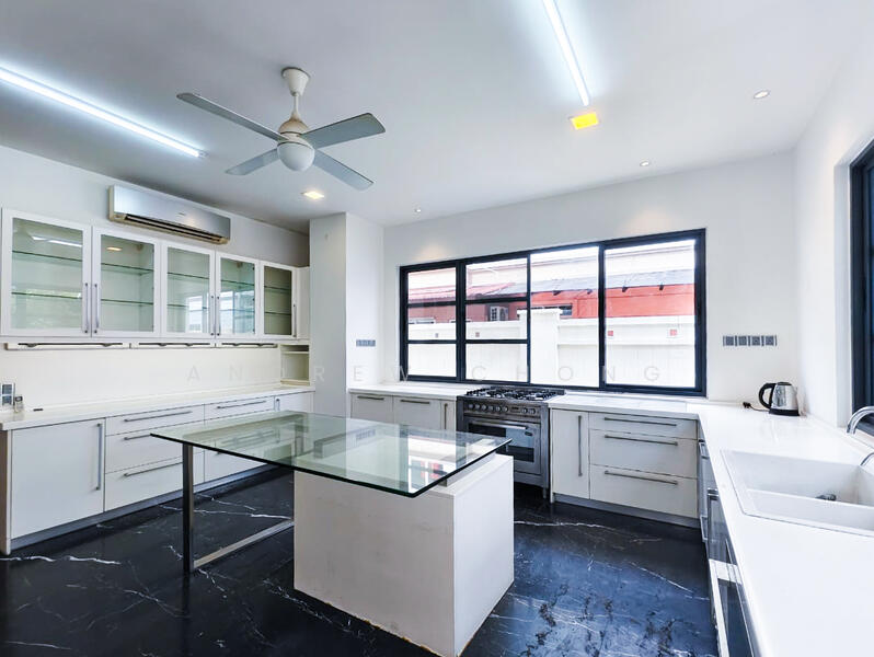 For Rent - 2 storey bungalow, Casa Grande