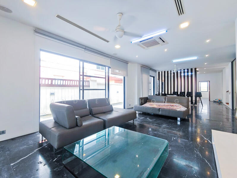 For Rent - 2 storey bungalow, Casa Grande