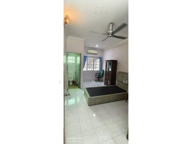 For Sale - Taman Sri Indah , Sungai Jati , Klang