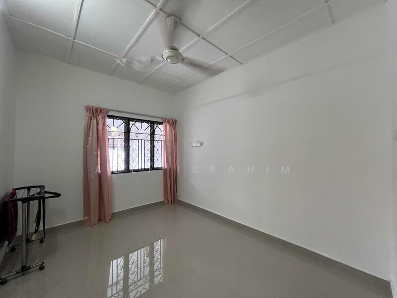 For Sale - Pandan Jaya (Single Storey)