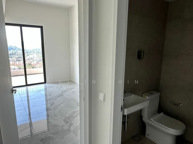 Rumah Teres 3 Tingkat untuk Dijual di Taman Melawati (Ulu Kelang) - calvin Chin - Bathroom - PropertyGuru.com.my