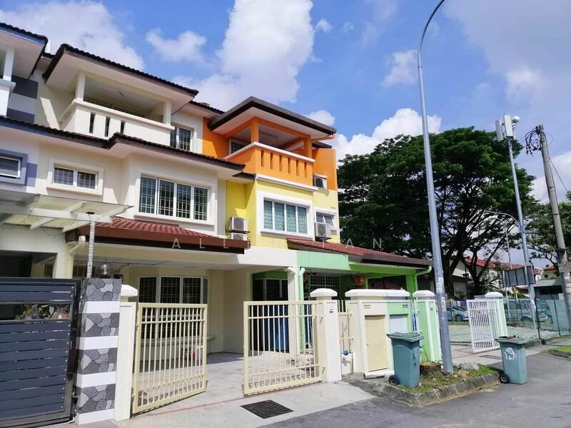 For Sale - 3-storey Terraced House at Taman Megah Kepong