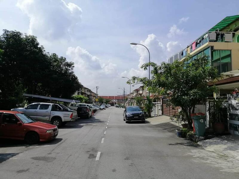 For Sale - 3-storey Terraced House at Taman Megah Kepong