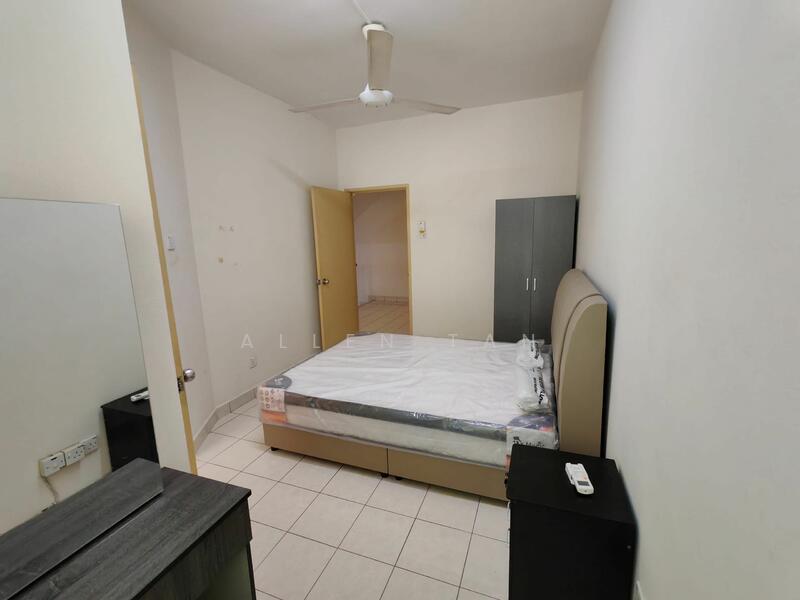 For Sale - 3-storey Terraced House at Taman Megah Kepong