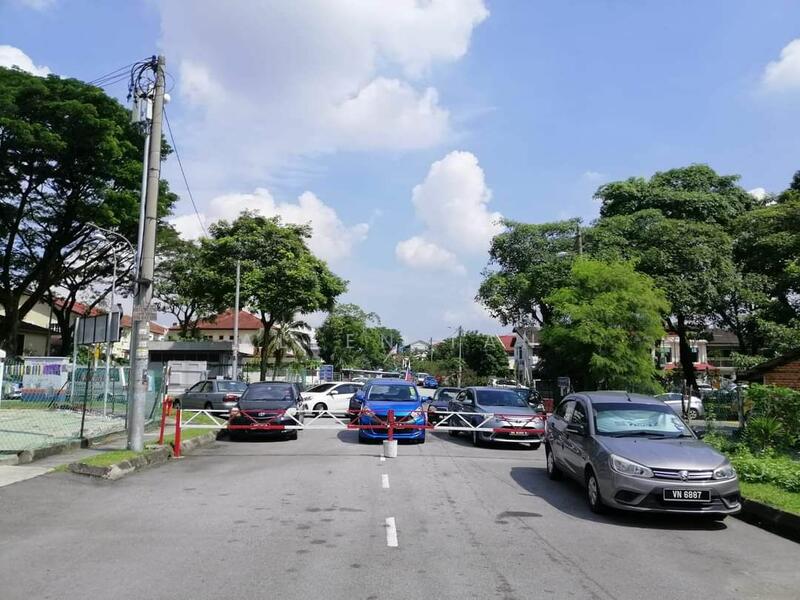 For Sale - 3-storey Terraced House at Taman Megah Kepong