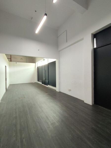 Untuk Disewa - Setia Business Park – Semi-Detached Factory for Rent