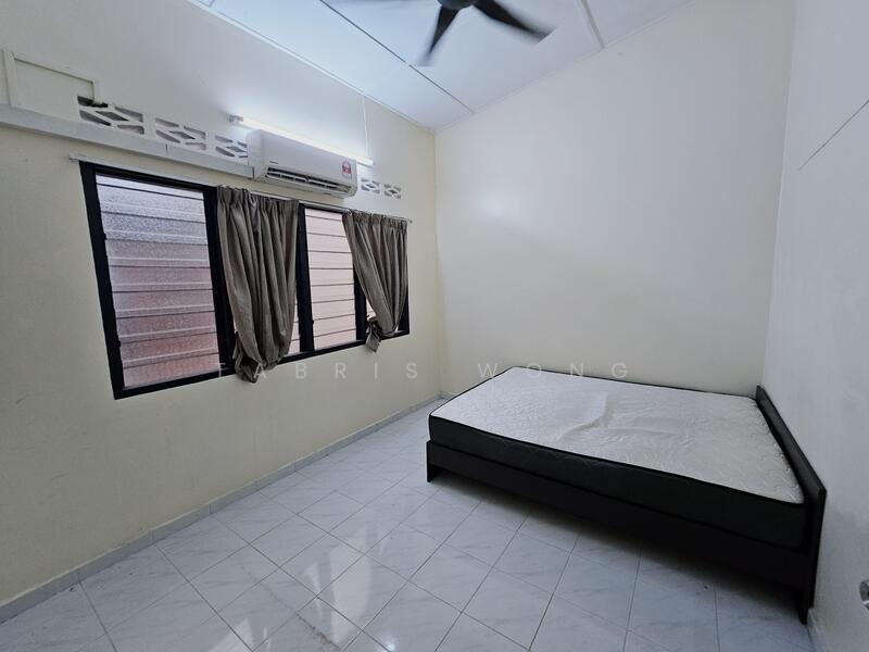 Untuk Disewa - Taman Palm Grove