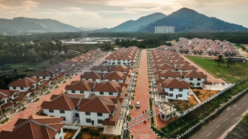 Semi-Detached House for Sale in Lumut (Perak) - KT Teoh - Exterior - PropertyGuru.com.my