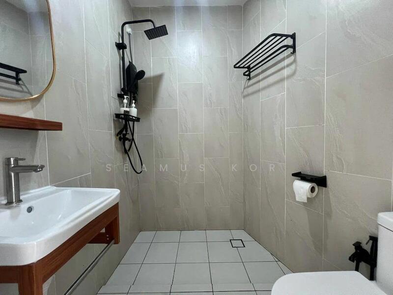 For Rent - ⭐ No Buyover Fee ⭐ 11 sty Detached Hotel ⭐ 98 Rooms ⭐ Main Road Frontage ⭐