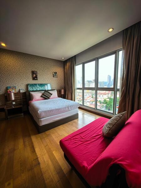 Service Residence for Sale at Regalia Residence - Hong . - PropertyGuru.com.my