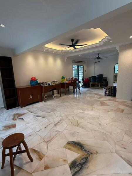 For Sale - Ipoh Jalan Kuala Kangsar Taman Che Wan Double Storey Corner House For Sale