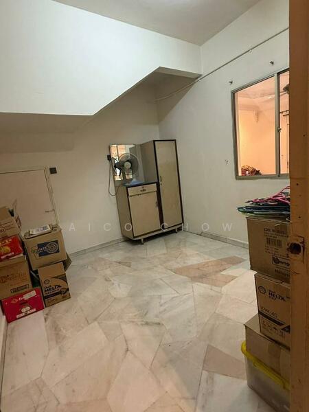 For Sale - Ipoh Jalan Kuala Kangsar Taman Che Wan Double Storey Corner House For Sale