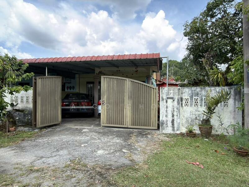 For Sale - Batu Gajah Seri Wangsa CORNER House Facing Field Single Storey For Sale