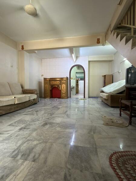 For Sale - Menglembu Kledang Utara Taman Arkid Double Storey Good Condition House For Sale