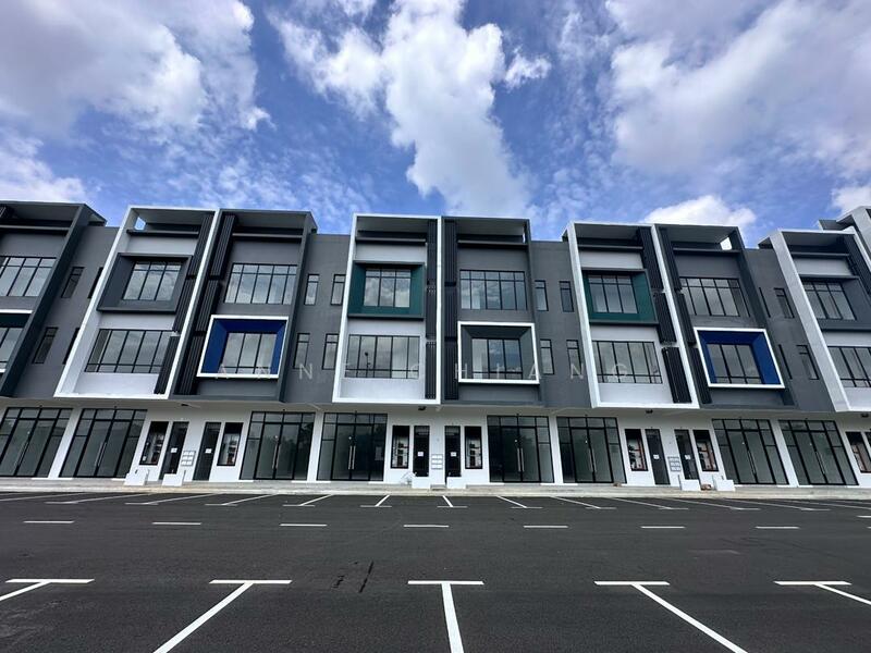 For Rent - Emerald 3 @ Austin Crest