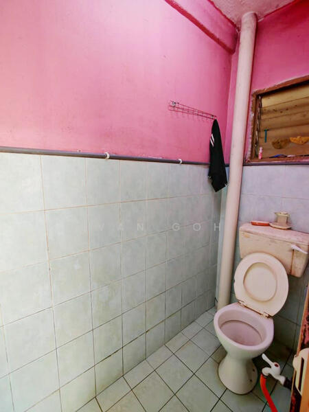 Untuk Dijual - Alpha Arena