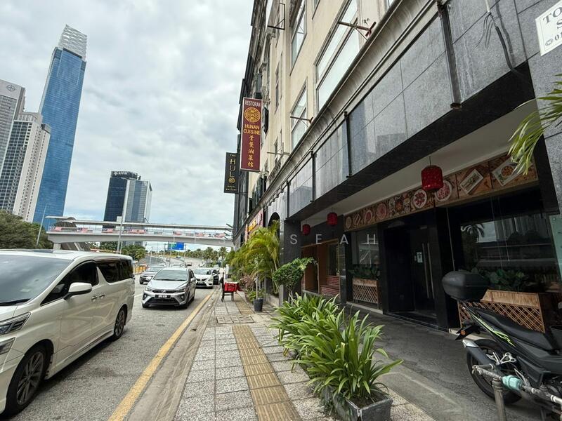 For Rent - ⭐ Corner ⭐ 2500sf ⭐ Ultra-Prime Location ⭐ Walking distance to BBCC, TRX, Times Square