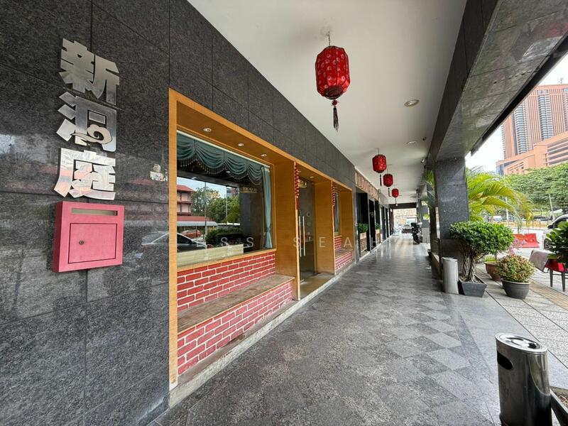 For Rent - ⭐ Corner ⭐ 2500sf ⭐ Ultra-Prime Location ⭐ Walking distance to BBCC, TRX, Times Square