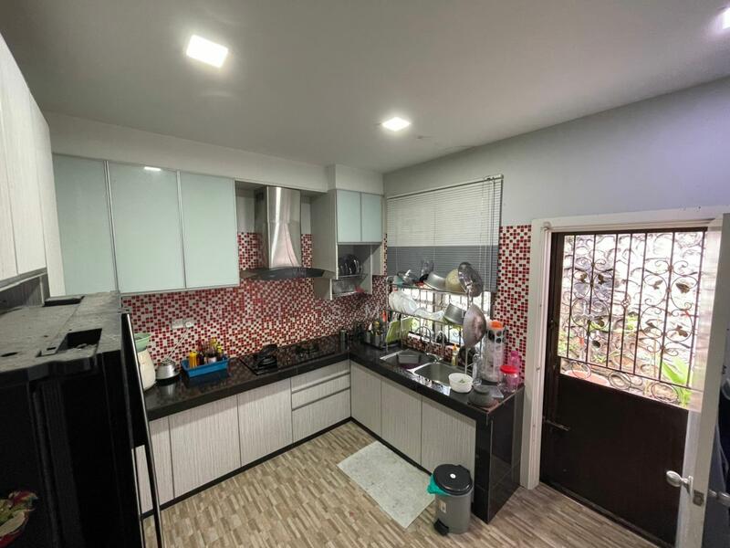 Avenue One Lake Valley Kitchen