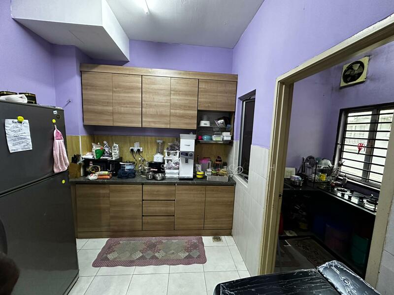 Untuk Disewa - Setia Tropika