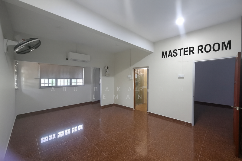 For Sale - 2-storey Terrace House at Taman Kosas