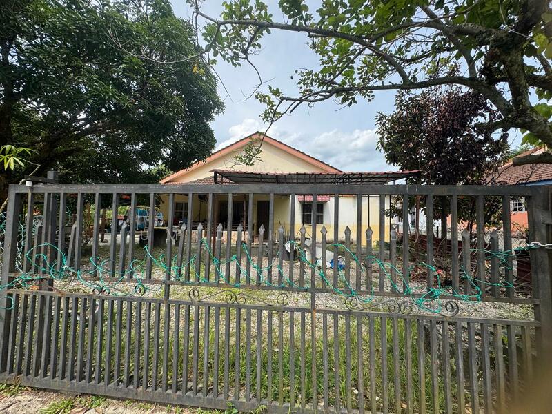 Taman Warisan Puteri Sikamat Corner Lot Single Storey Terrace CORNER LOT!!????FACING OPEN!!????