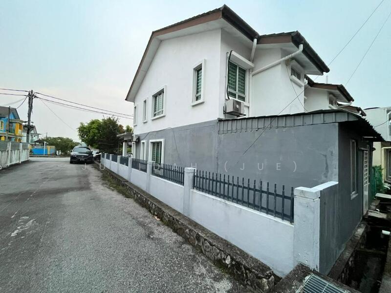 End Lot 2 Storey 2 Storey Hillpark 2, Bandar Teknologi Kajang, Semenyih ???? Renovated & Extended???