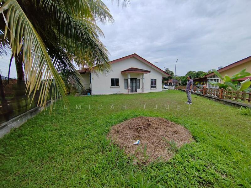 Corner Lot Single Storey Terrace Persada Kasih, Bandar Baru Enstek, Negeri Sembilan ???? Facing Open