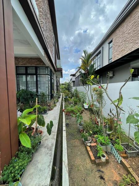 For Sale - Ulu Tiram Bandar Cemerlang 2 Storey Semi D 4bed Got Cashback