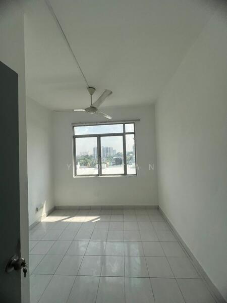For Rent - Taman Bukit Pelangi