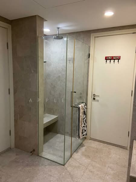 Condominium for Rent at Hampshire Place - Apple Liew - Bathroom - PropertyGuru.com.my