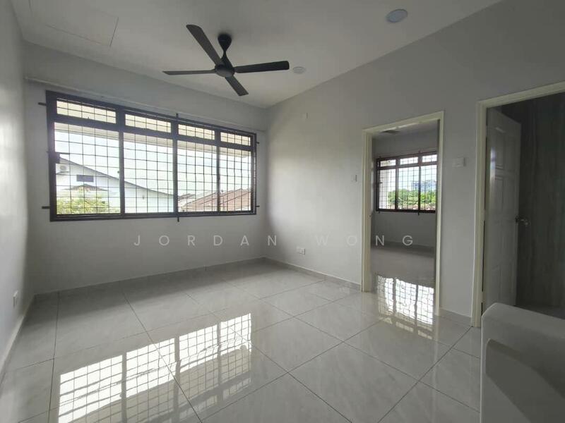 For Rent - Perling, Jalan Belibis, Corner House, bukit indah