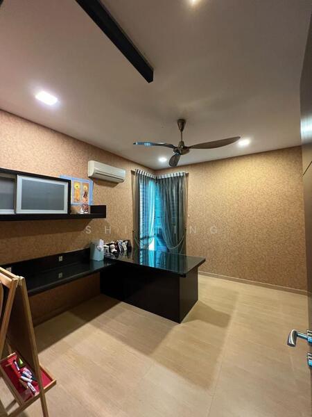 Untuk Dijual - Mount Austin Mount Austins