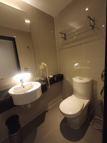 Untuk Disewa - Centrestage Designer Suite