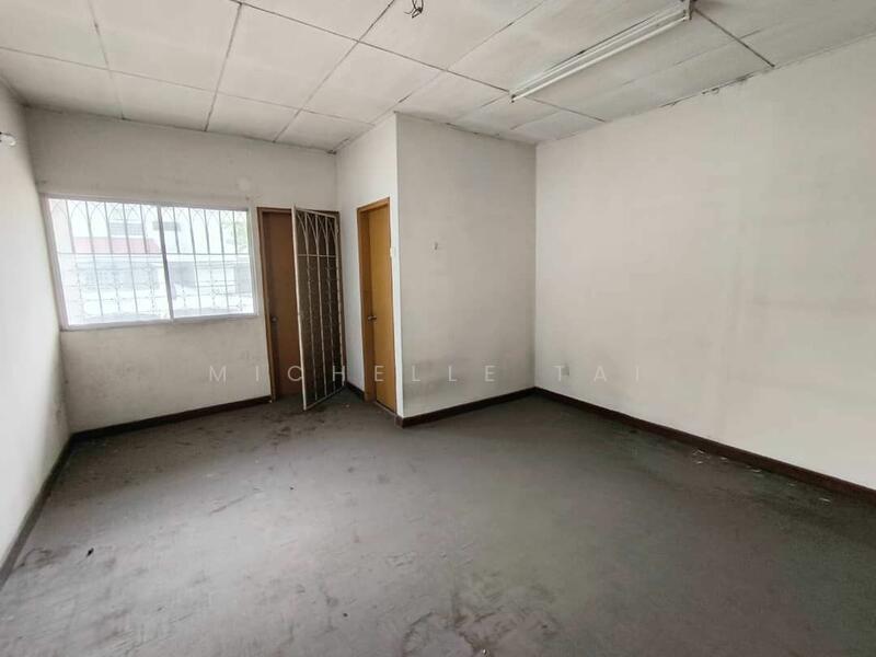 Untuk Dijual - Terraced House at Damansara Jaya