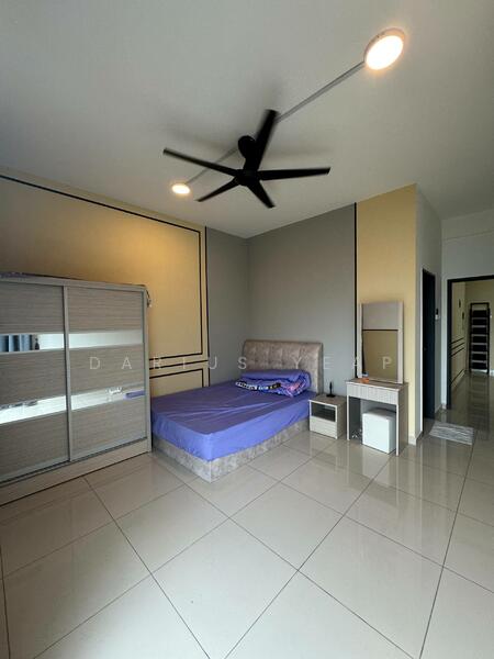 For Rent - Marina Residence