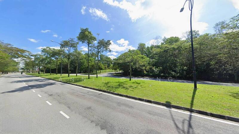 Untuk Dijual - 10.7 ACRE LAND at Nilai Seremban. Corner Mainroad. 1min to Residential & Industrial Areas