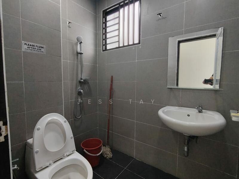 Untuk Disewa - Taman Sinar Mahkota