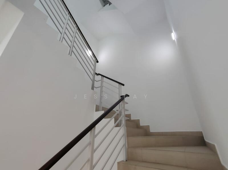 Untuk Disewa - Taman Sinar Mahkota