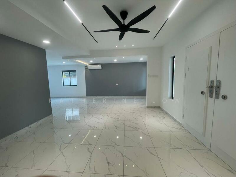 Untuk Disewa - Taman Perling