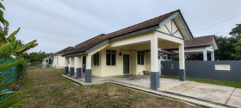 For Sale - Semi-D Taman Sri Bayu Bagan Lalang Sepang