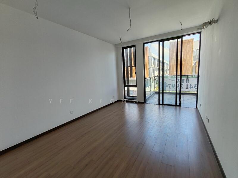 For Sale - 3-storey Terraced House at Taman Puchong Legenda